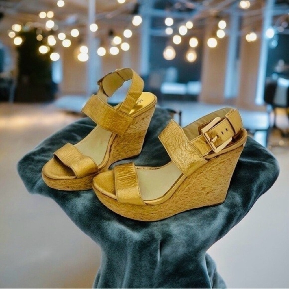 MICHAEL KORS Posey Gold Leather Espadrille Wedge Sandals Women 5.5 5" Heel G+ - Picture 2 of 12